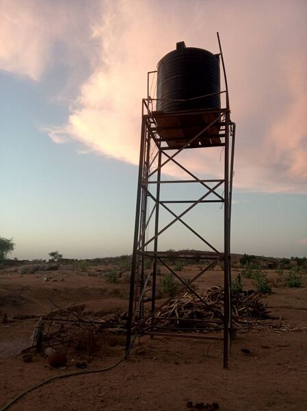 File:Water tower chad steel 5000l.jpeg
